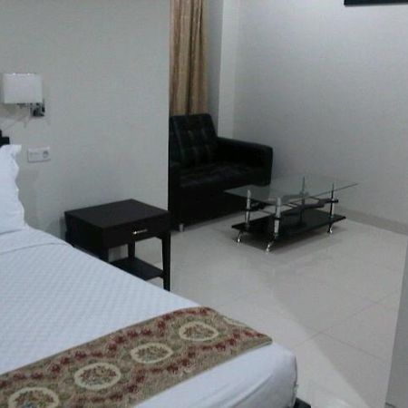 امبون Hotel Pacific المظهر الخارجي الصورة